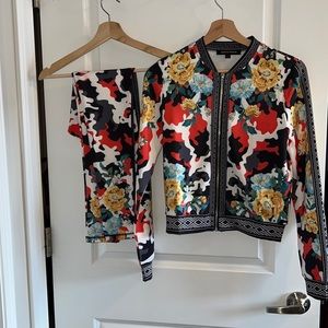 Athleisure Co-ord set. NWOT. Too small, never worn. Super cute workout set.